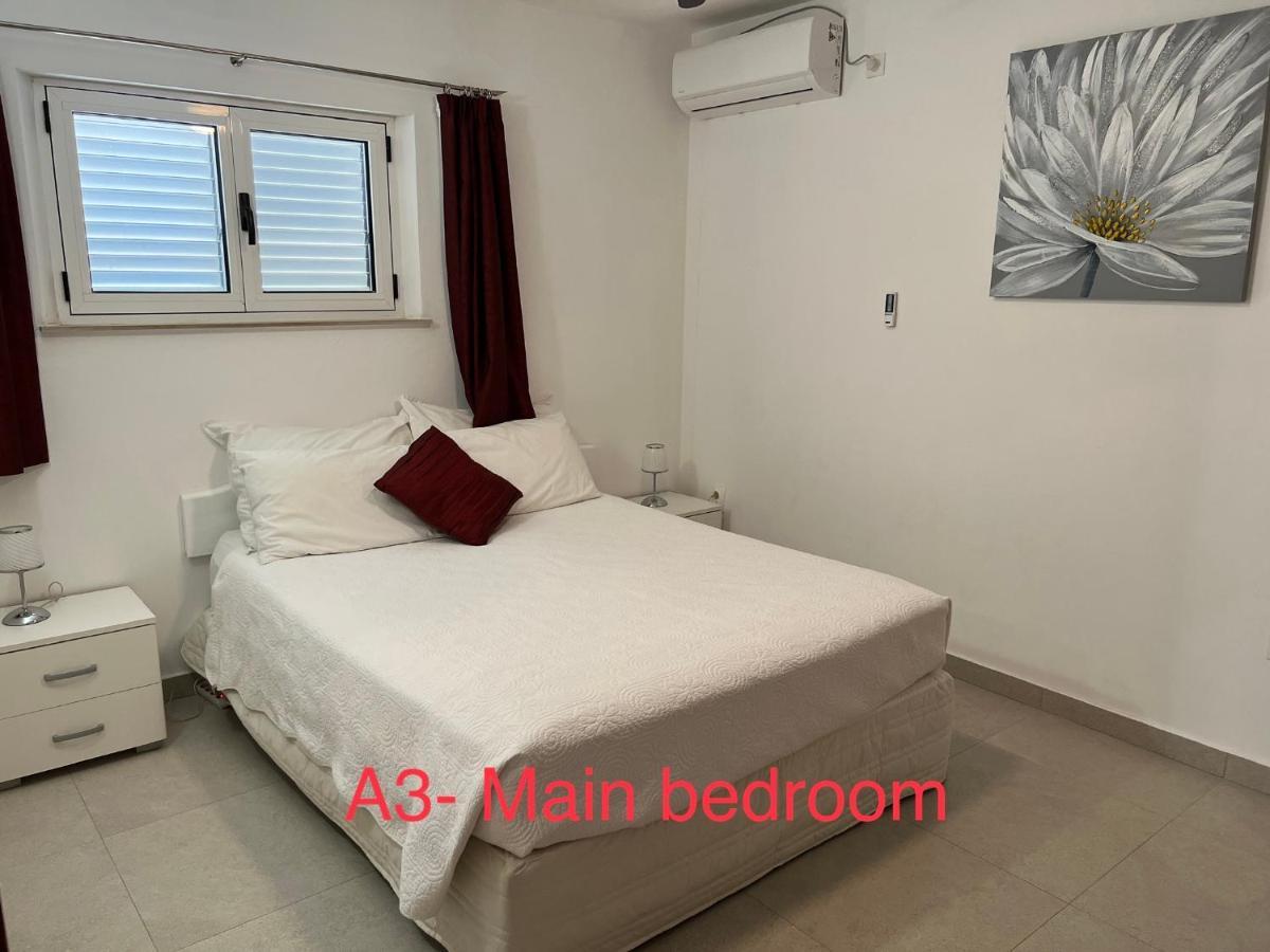 Apartmani Tonko Račišće Екстериор снимка