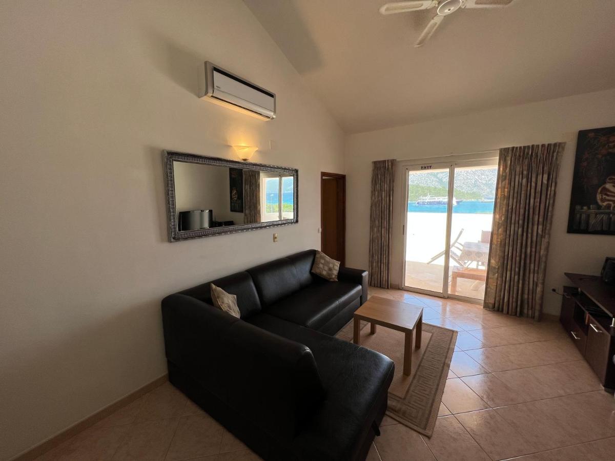 Apartmani Tonko Račišće Екстериор снимка