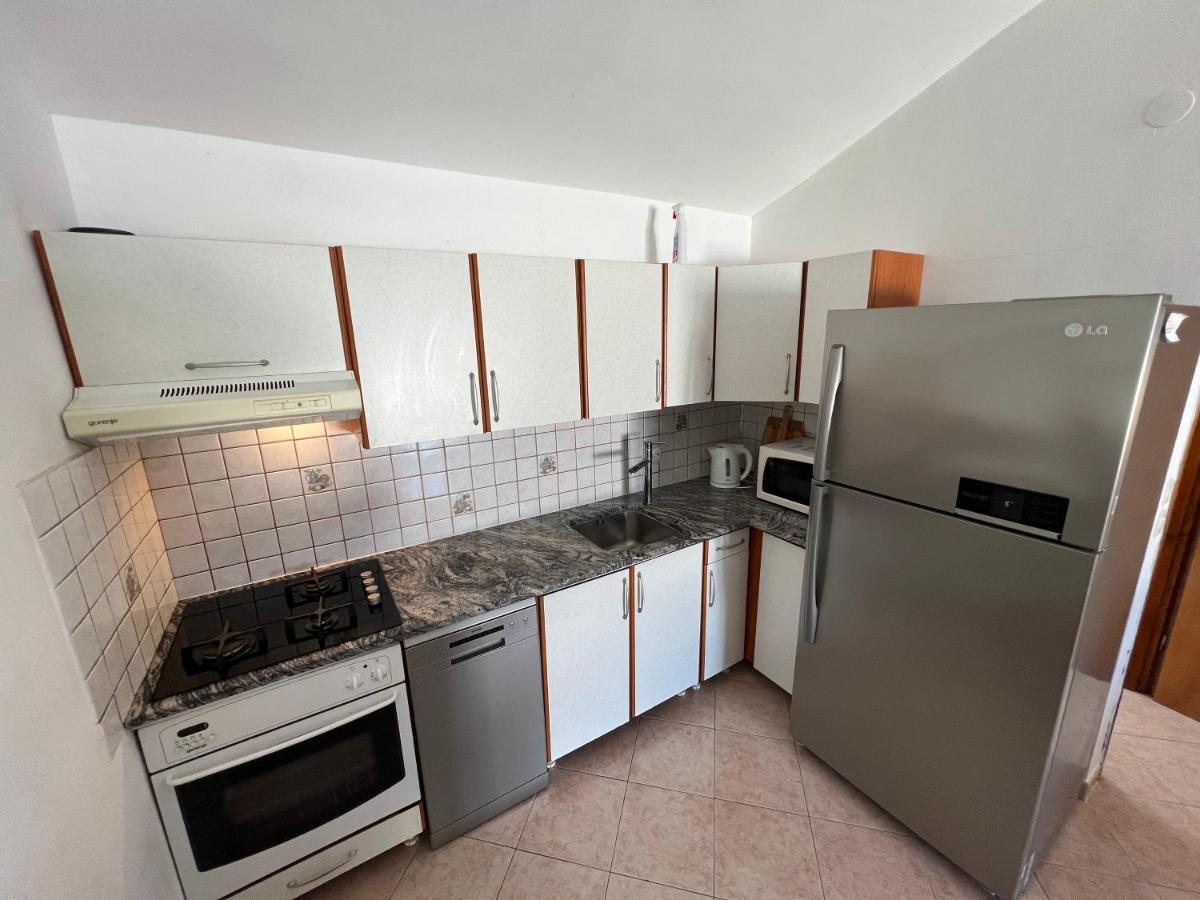 Apartmani Tonko Račišće Екстериор снимка