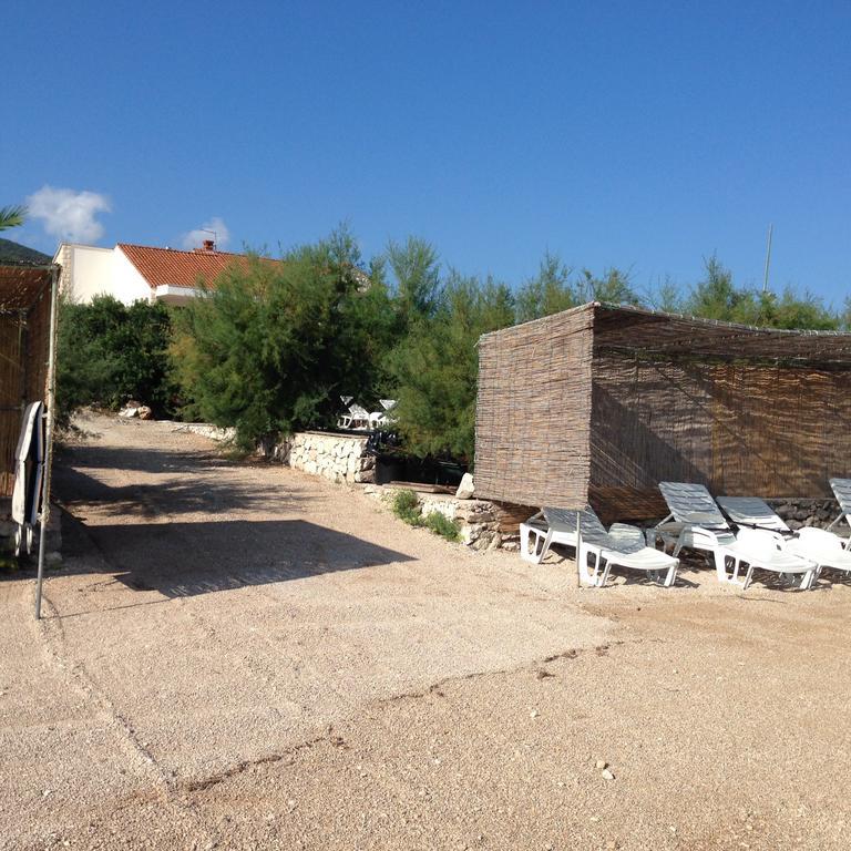 Apartmani Tonko Račišće Екстериор снимка